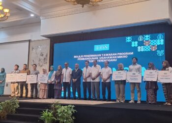 200 usahawan Terengganu terima Inisiatif  Pemerkasaan Usahawan Mikro BSN