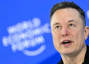 Elon Musk manusia pertama bergelar trilionair
