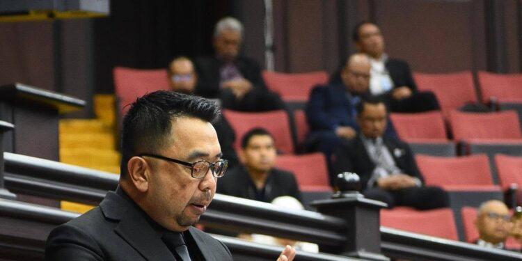 ADUN Gemas keluar Bersatu, Lepas Jawatan Ketua Bahagian Tampin